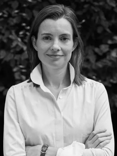 Kuva kirjailijasta Alexandra Andrews