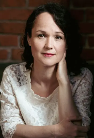 Kuva kirjailijasta Anna Alanko