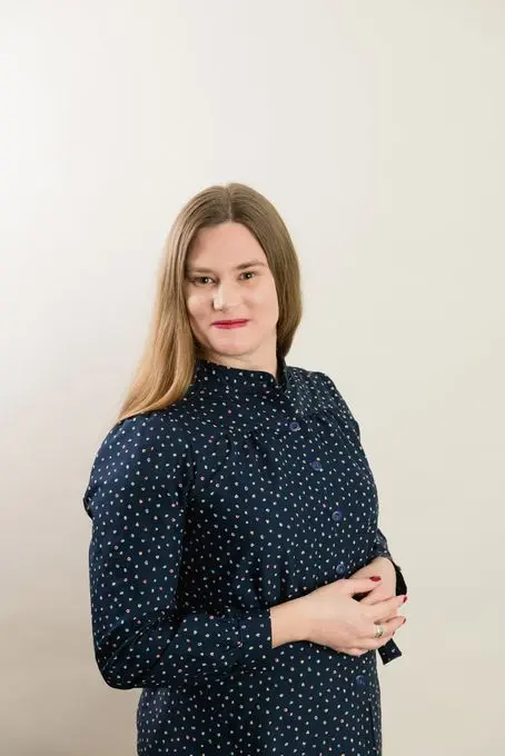 Paula Nivukosken Önnis ja iipu – Maailmanjäristys avaa ovet ihmeelliseen seikkailuun: ”Satumaailma löytyi melkein sattuman oikusta”